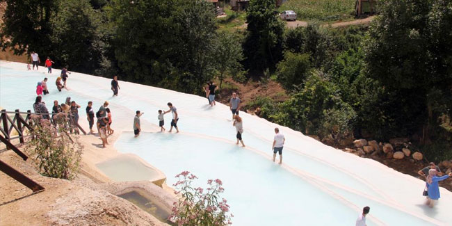 Göksu travertenleri Giresun'un Pamukkale'si oldu