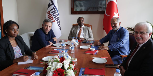 Ekvator Ginesi bakanlarından Oma, Trabzon Limanı'nı ziyaret etti