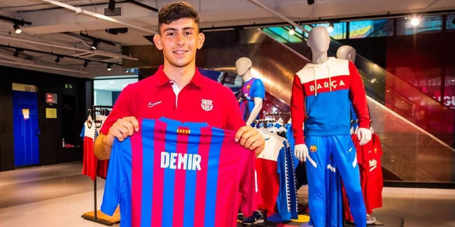 Trabzonlu futbolcu Yusuf Demir Barcelona'da göz doldurdu