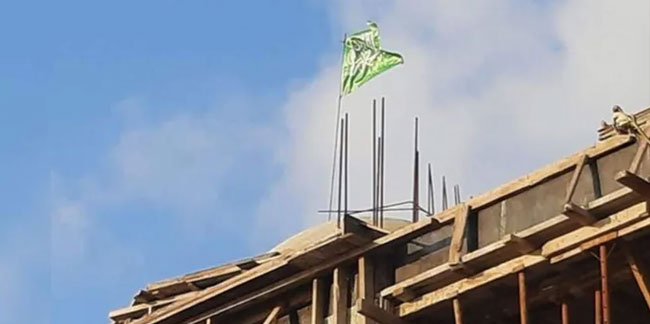 Burası Arabistan değil Türkiye! Cami inşaatına hilafet bayrağı astılar