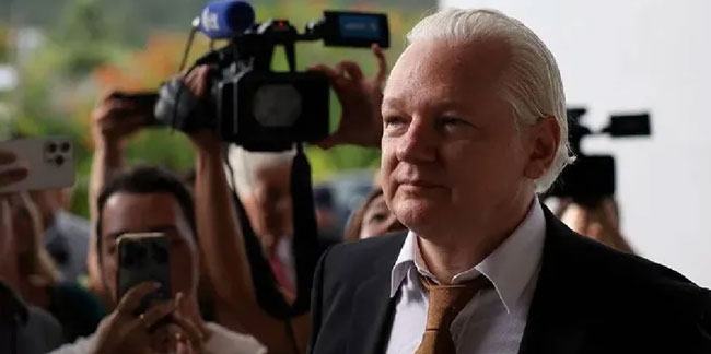 Wikileaks'in kurucusu Assange artık özgür: Casusluk suçunu kabul etti