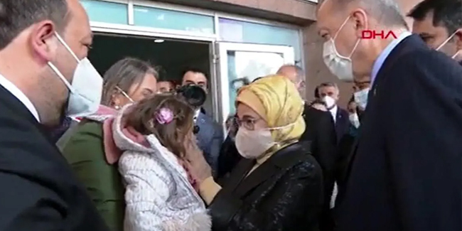 Cumhurbaşkanı Erdoğan ve Emine Erdoğan Ayda bebek ile görüştü