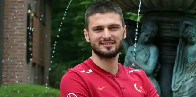 Galatasaray, Okay Yokuşlu'yu transfer etmek istiyor