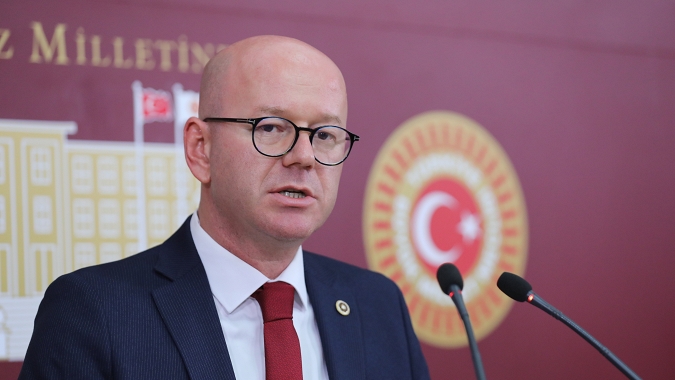 Serkan Sarı’dan Ak Parti'ye Uyarı