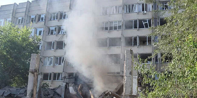 Rusya, Mikolayiv'deki iki üniversite binasını vurdu