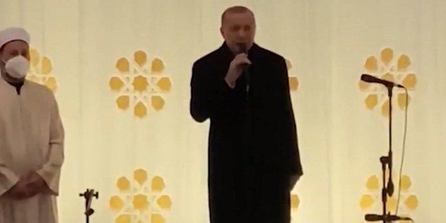 Erdoğan: Hz. Adem'e kimsenin dili uzanamaz, uzanan dilleri yeri geldiğinde koparmak görevimizdir