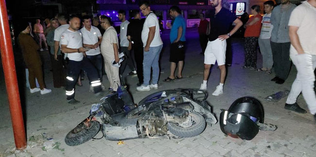 Samsun'da motosiklet ile hafif ticari araç çarpıştı: 2 yaralı