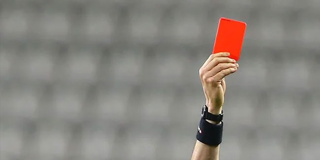 Süper Lig'de kırmızı kart görmeyen takım kalmadı
