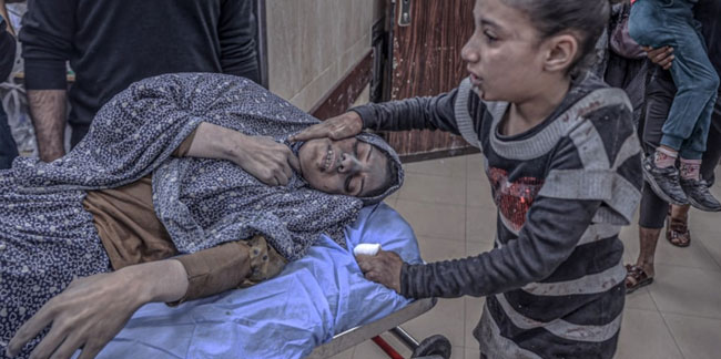 Gazze'de katliam !İsrail mülteci kampını vurdu