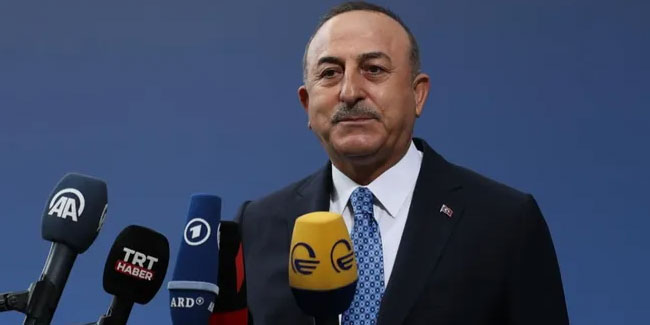 Bakan Çavuşoğlu duyurdu: İtalya'da helikopterin düştüğü yer tespit edildi