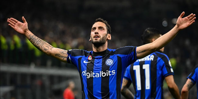 Hakan Çalhanoğlu: "Inter'de kalacağım"