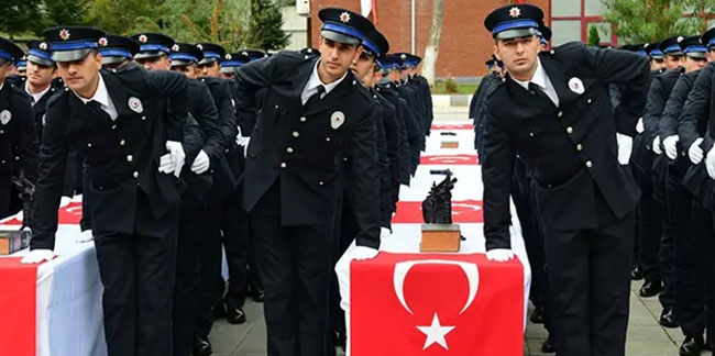 Polislerin de emeklilik yaşı uzuyor
