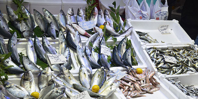 Tezgahlarda balık arttı vatandaştan yoğun ilgi geldi