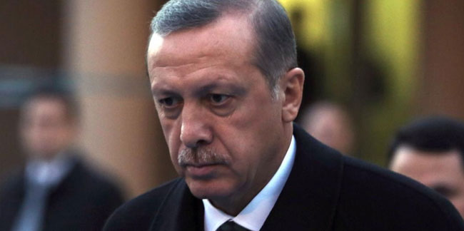 Erdoğan’ın eski sağ kolu bombayı patlattı! İhanetin belgesini paylaştı