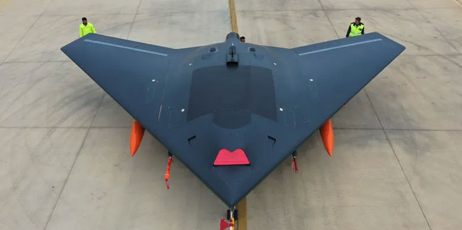 'Görünmez uçak' göklerde: ANKA-3 İnsansız Savaş Uçağı ilk kez havalandı