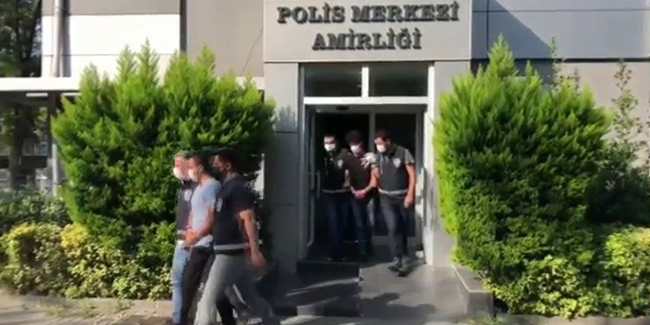 Kadıköy'de youtuber genci döven şahıslar yakalandı