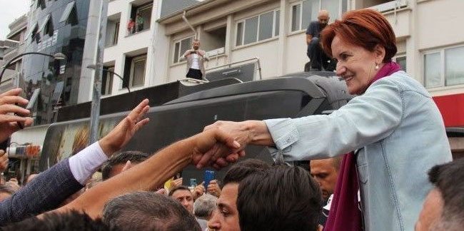Meral Akşener: 2 bin Türk genci ABD'ye iltica etti!