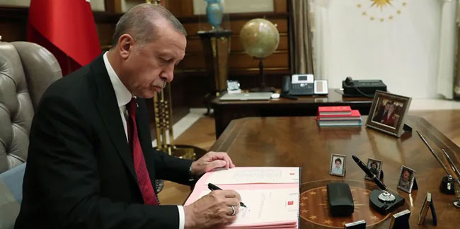 Cumhurbaşkanı Erdoğan imzayı attı; 2 ilin sınırı değişti!