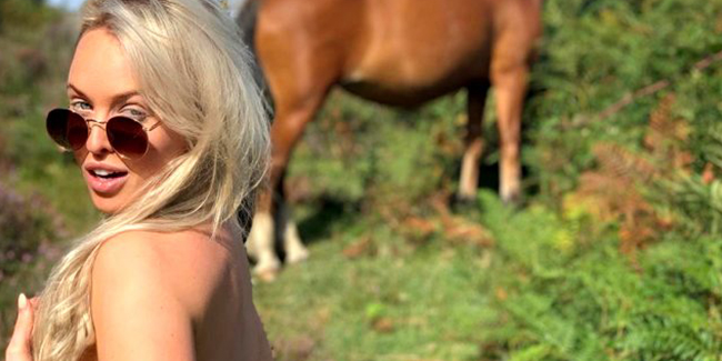 Cesur pozlarıyla tanınan model Jorgie Porter, üstsüz poz verdi