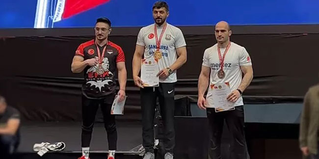 Yusuf Ziya Yıldızoğlu Türkiye şampiyonu 