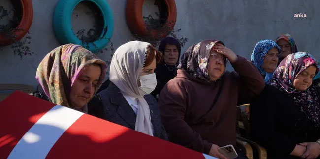 Meral Akşener'den hayatını kaybeden madencinin ailesine ziyaret