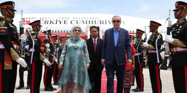 Cumhurbaşkanı Erdoğan, Endonezya'ya gitti