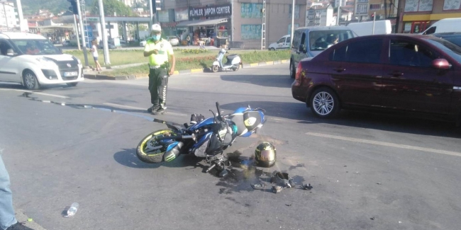 Devrek'te motosikletler çarpıştı: 1 ölü