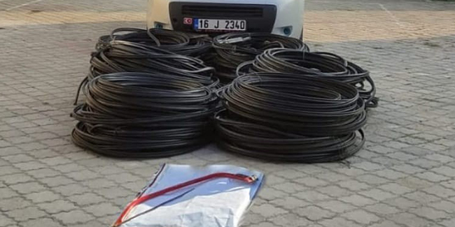 Balıkesir'de kablo çalan 4 zanlıya tutuklama