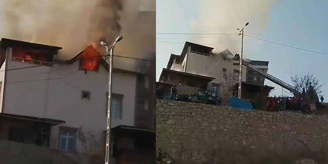 Ardanuç'ta 2 katlı binada yangın çıktı