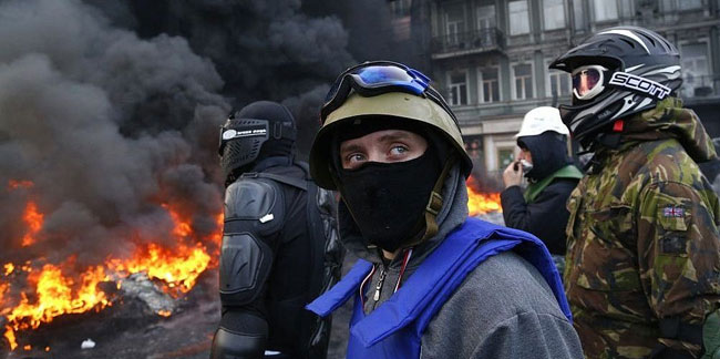 Başkent Kiev'e saldırlar arttı! Sokağa çıkma yasağı ilan edildi