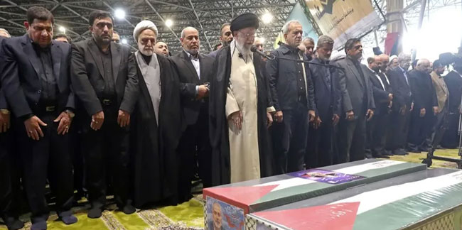 Haniye için Tahran'da cenaze töreni: Namazı Hamaney kıldırdı