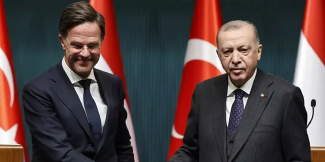 Cumhurbaşkanı Erdoğan Hollanda Başbakanı Rutte ile telefon görüşmesi gerçekleştirdi