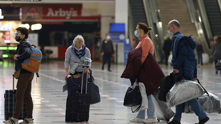 İstanbul'a 10 ayda gelen turist sayısı 13 milyonu aştı