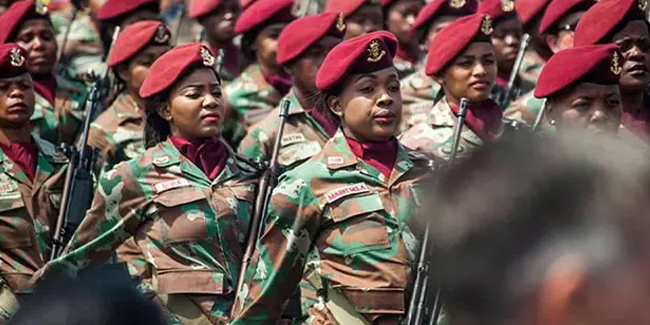 Güney Afrika Ordusu'nda başörtü yasağı kaldırıldı