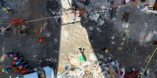 İşte dehşet veren görüntü: İzmir'deki patlama anı kameralara yansıdı