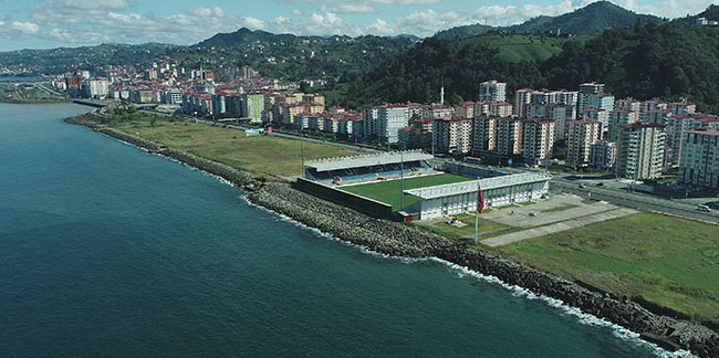 Trabzon'da denize sıfır stat