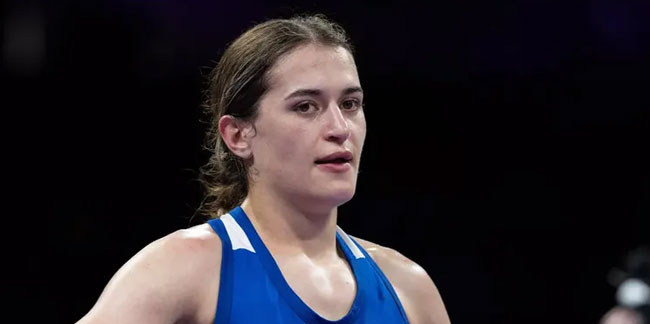 Boksta Esra Yıldız Kahraman yarı finale yükseldi