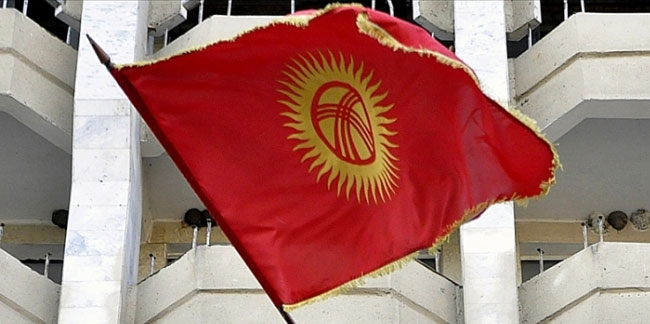 Kırgızistan'da cumhurbaşkanlığı için yarışacak adaylar belli oldu