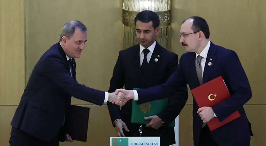 Türkiye, Türkmenistan ve Azerbaycan arasında 5 anlaşma imzalandı
