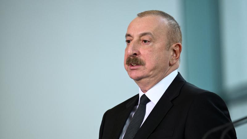 Aliyev'den Reisi'nin helikopterinin kazasının ardından destek mesajı