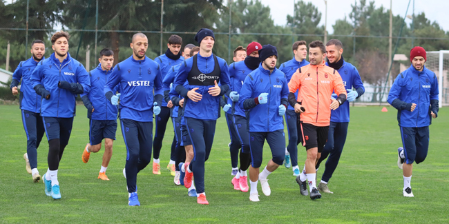 Trabzonspor'un Galatasaray maçı hazırlıkları başladı