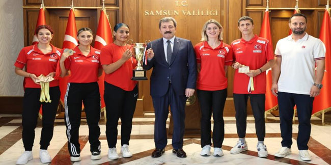 Tavlı’dan Türkiye’nin gururu özel sporculara tebrik