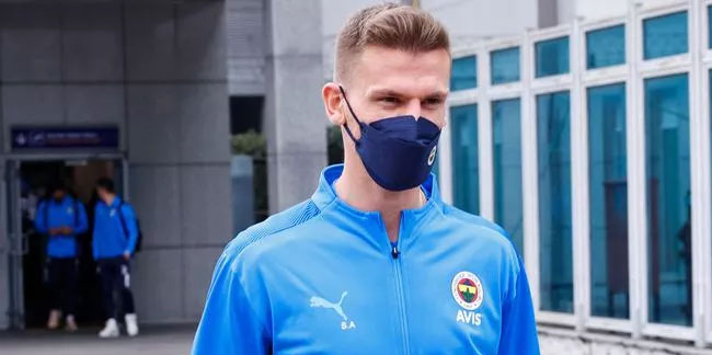 Fenerbahçe'de Serdar Aziz görev bekliyor