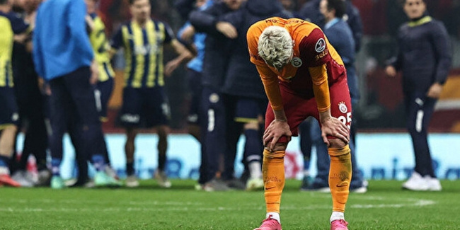 Galatasaray önce sevindiriyor sonra üzüyor