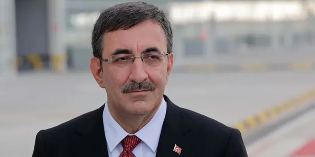 Cevdet Yılmaz: Türkiye, cari açık riskini bertaraf etti