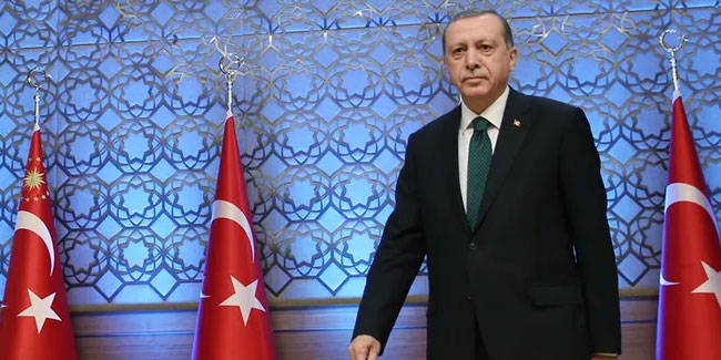  Erdoğan'dan yeni yıl mesajı; Hizmet etmeyi 2022 yılında da sürdüreceğiz