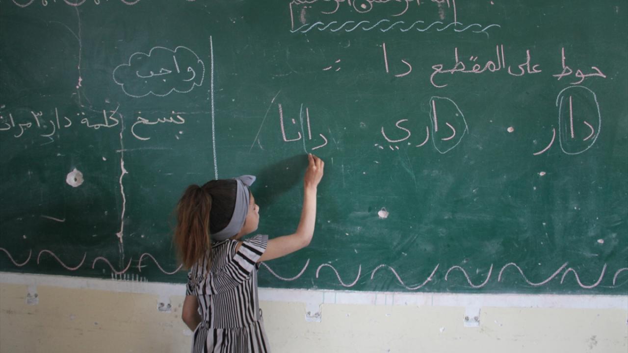 Gazze'de eğitim sistemi çökü