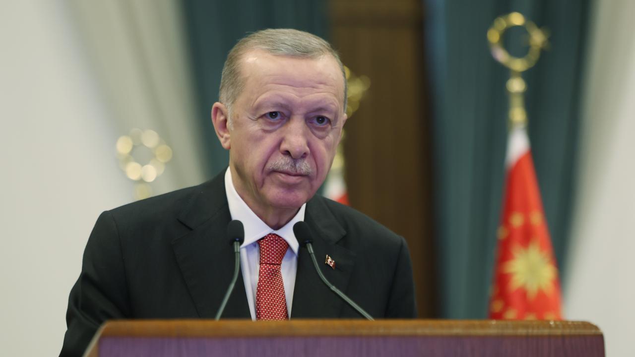 Erdoğan, "Klasik Kürtçe Edebiyat ve Kürtçenin Şaheserleri" etkinliğine mesaj gönderdi
