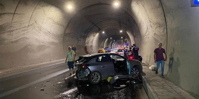 Artvin’de Cankurtaran Tünelinde kaza: 1 yaralı