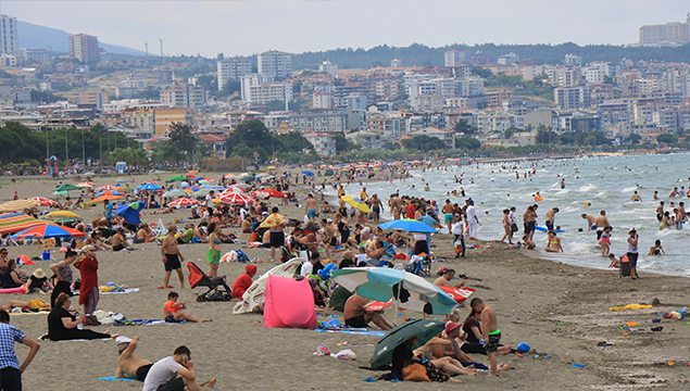 Atakum sahili Antalya'yı aratmadı! 